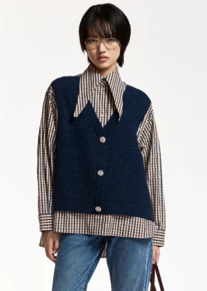 Chemise avec gilet superposé bleu marine, marron et blanc cassé